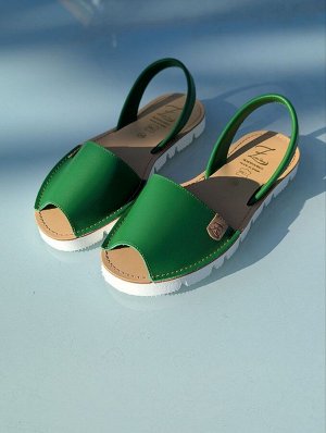 АБАРКАСЫ - ZAPATOS Босоножки-Абаркасы из натуральной кожи от AB.Zapatos · 3202 encina