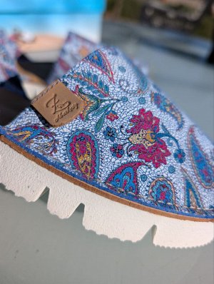 АБАРКАСЫ - ZAPATOS AB.Zapatos · 502 · cachemir azul