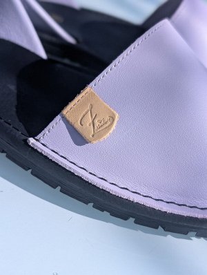АБАРКАСЫ - ZAPATOS Босоножки от испанского производителя Ab.Zapatos 320-8 PC lila correas