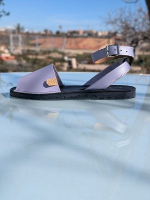 АБАРКАСЫ - ZAPATOS Босоножки от испанского производителя Ab.Zapatos 320-8 PC lila correas