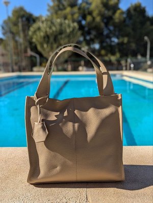 Сумка-шоппер PELLE · SHOPPER 24 (700)