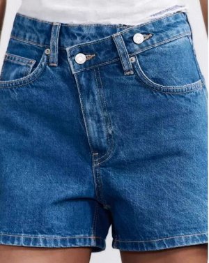 ДЖИНСОВЫЕ ШОРТЫ TRF С ВЫСОКОЙ ПОСАДКОЙ MOM FIT И КОСОЙ ЗАСТЕЖКОЙ, арт. 4806006, синий