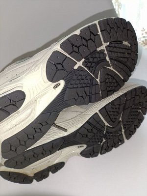 Кроссовки new balance по стельке 25-24.5 см