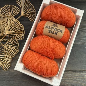 Пряжа Alpaca Silk Альпака 60%, Шелк 40%, 50гр/150 м