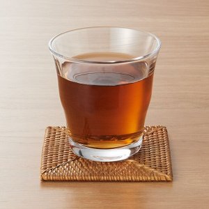 MUJI Square Woven Coaster - плетёная квадратная подставка под кружку (10×10 см)