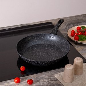 Сковорода с антипригарным покрытием "Black Marble" 28 см - Идеальный помощник на кухне, 1 шт.