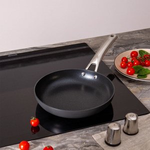 Сковорода Антипригарная 3-слойная с покрытием DAIKIN, Серия "CHEF", 24 см, Анодированный алюминий, 1 шт.