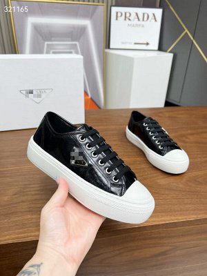 Кеды женские кожаные