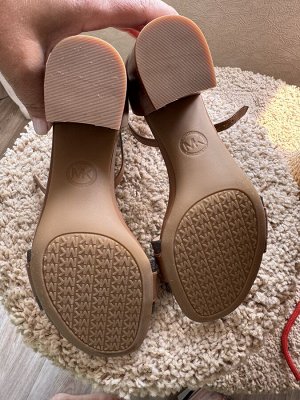БОСОНОЖКИ M. Kors 35 размер