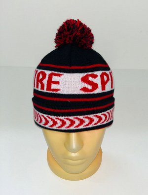 Черная шапка с красно-черным помпоном  №4274