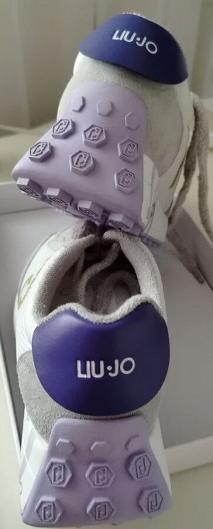 Новые кроссовки Liu Jo, оригинал 100%