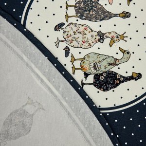 Круглая скатерть "Family Farm" 150 см, синий, 100% хлопок, твил с водоотталкивающей пропиткой, 1 шт.