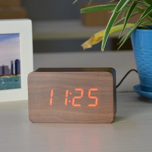 Электронные часы в деревянном корпусе VST-863-3