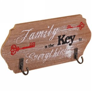 Ключница 17*8см "Family" бежевая. 4 крючка. деревянная
