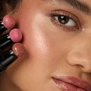 KIKO MILANO Румяна-кушон