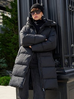 Пальто женское утепленное черное