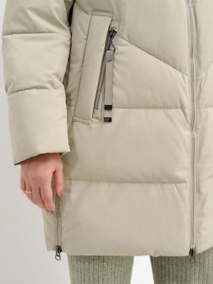 Пальто женское утепленное бежевое