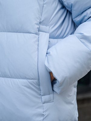 Пальто женское утепленное голубое