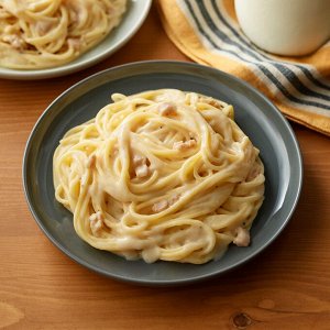 MUJI Three-Cheese Carbonara Sauce – Карбонара со сливками и тремя сырами (на 3 порции)