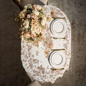 Овальная скатерть "Royal Garden" 140x180 см, белая, 100% хлопок, твил с пропиткой, 1 шт.