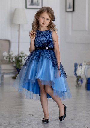 Оригинальное нарядное платье с контрастной пайеточной сеткой, цвет голубой