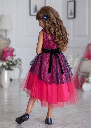 Оригинальное нарядное платье с контрастной пайеточной сеткой, цвет коралловый