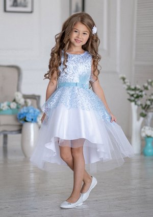 Оригинальное нарядное платье с контрастной пайеточной сеткой, цвет бел.голубой