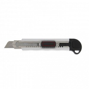 Нож универсальный TUNDRA, металлический корпус, доп. винтовой фиксатор, 6 лезвий, 18 мм