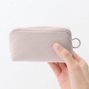MUJI Wrinkle Nylon Wide-Open Pouch – компактный органайзер из жатого нейлона с широким раскрытием