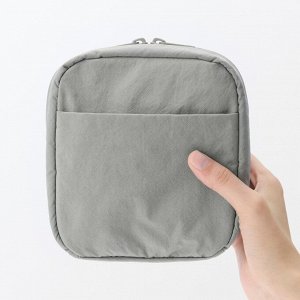 MUJI Wrinkle Nylon Wide-Open Square Pouch – квадратный органайзер из жатого нейлона с широким раскрытием
