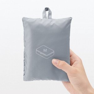 MUJI Polyester Foldable Sorting Case – складной чехол-органайзер из полиэстера, размер M