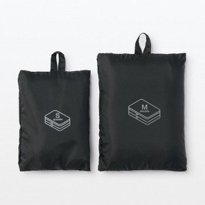 MUJI Polyester Foldable Sorting Case – складной чехол-органайзер из полиэстера, размер M