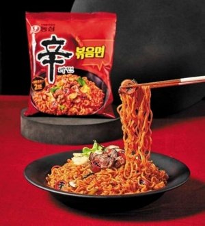 Лапша "Нонгшим" Шин Рамен (STIR FRY), 131 г