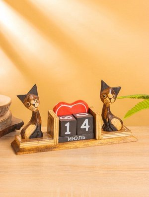 Вечный календарь настольный «Кошки», 6.5x28x15 см, дерево
