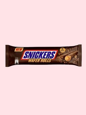 Вафельные рулетики Snickers  покрытые шоколадом и внутри крем Сникерс вафер ролл 24 гр