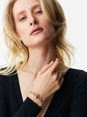 Изящный браслет с зелёным янтарём и фианитами «Ренессанс»