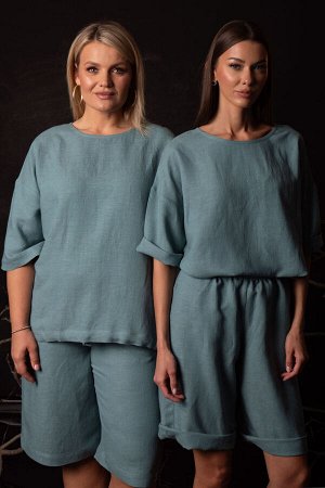 Костюм Костюм Kivviwear 4316431704 нефрит 
Состав: Вискоза-45%; Лён-55%;
Сезон: Лето
Рост: 170

Женский костюм из льна с вискозой премиум-класса. Комплект: джемпер со съемным бантом в комплекте и шор