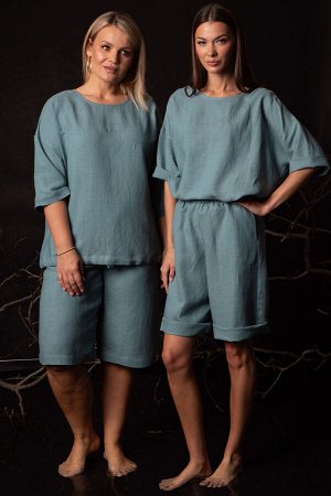 Костюм Костюм Kivviwear 4316431704 нефрит 
Состав: Вискоза-45%; Лён-55%;
Сезон: Лето
Рост: 170

Женский костюм из льна с вискозой премиум-класса. Комплект: джемпер со съемным бантом в комплекте и шор