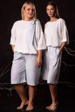 Костюм Костюм Kivviwear 4316431709 голубой/белый 
Состав: Вискоза-45%; Лён-55%;
Сезон: Лето
Рост: 170

Женский костюм из льна с вискозой премиум-класса. Комплект: джемпер со съемным бантом в комплект