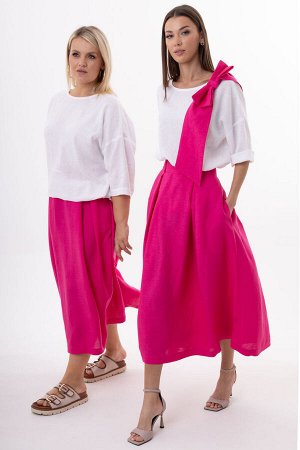 Костюм Костюм Kivviwear 4316431811 фуксия/белый 
Состав: Вискоза-45%; Лён-55%;
Сезон: Лето
Рост: 170

Элегантный костюм премиум-класса из белорусского льна с вискозой премиального качества идеальный 