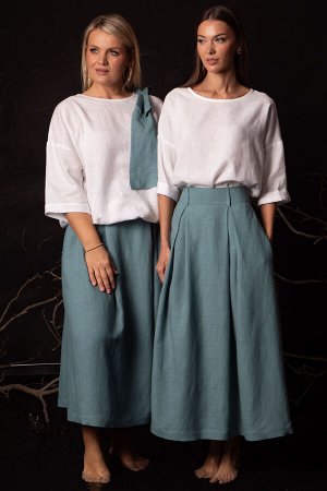 Костюм Костюм Kivviwear 4316431810 нефрит/белый 
Состав: Вискоза-45%; Лён-55%;
Сезон: Лето
Рост: 170

Элегантный костюм премиум-класса из белорусского льна с вискозой премиального качества идеальный 