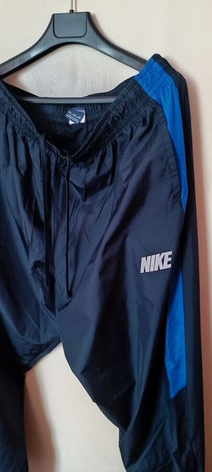 Спортивный костюм NIKE