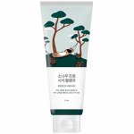 ROUND LAB Пенка с экстрактом сосны и центеллы для проблемной кожи PINE CALMING CICA CLEANSER 150 мл