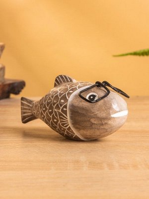 Сувенир «Рыбка в очках», 12x6x6 см, дерево