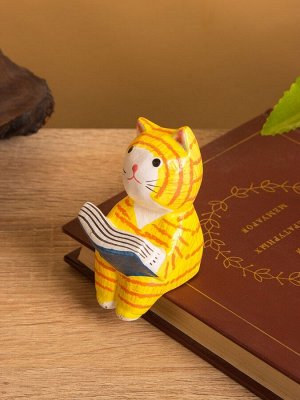 Сувенир «Котенок с книжкой», 3.5x5x7 см, дерево, МИКС