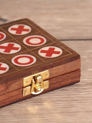 Настольная игра «Крестики-нолики», 10x10 см, дерево шишам, смола