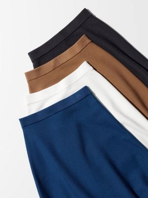 UNIQLO - расклешённая юбка из трикотажа Milano Rib - 01 OFFWHITE
