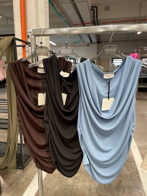 Топ ОБЯЗАТЕЛЬНО УКАЖИТЕ ЖЕЛАЕМЫЙ ЦВЕТ!