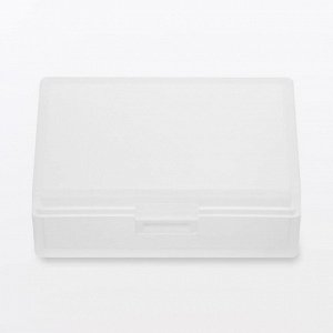 MUJI Polypropylene Accessory Case M – контейнер для хранения мелочей среднего размера