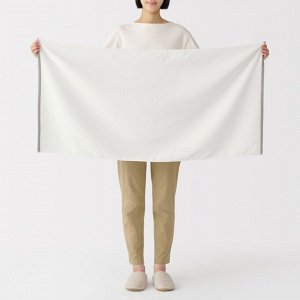 MUJI Bath Towel with Colored Edges – махровое полотенце с цветной каймой